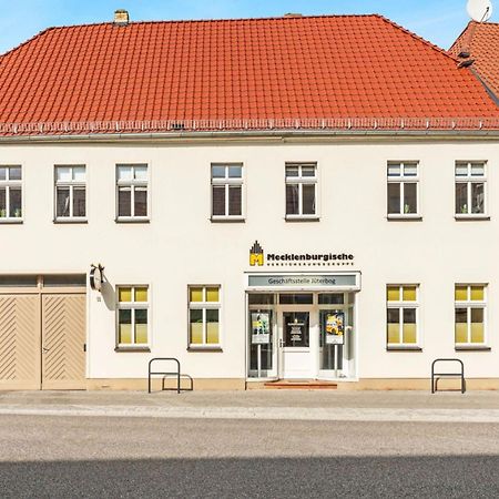 Cosy Apartment With Balcony And Fireplace Jüterbog Exterior foto